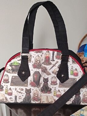 Black Cat Gothic Spell Print Dome  Canvas Satchel Bag - Black and Red